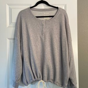 American eagle oversized sweater